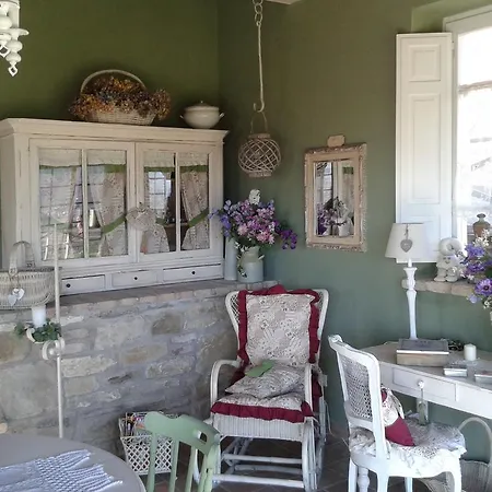 Bed & Breakfast Fonte Cugno 3*