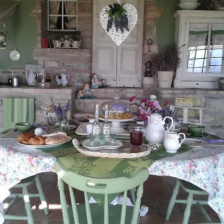 Fonte Cugno Bed & Breakfast Gualdo Tadino